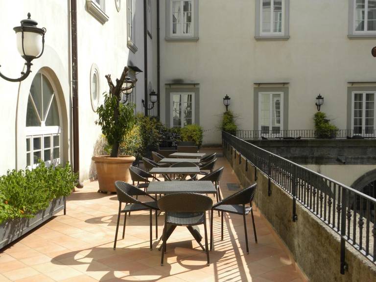 Palazzo Caracciolo Napoli - MGallery by Sofitel