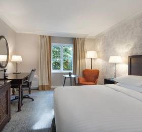 Туры в Tudor Park, A Marriott Hotel and Country Club  в Великобритании
