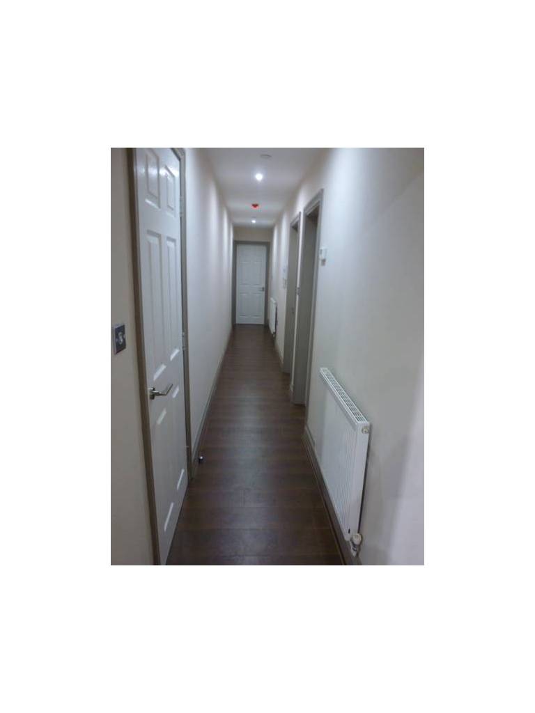 Base Serviced Apartments - Sir Thomas Street 