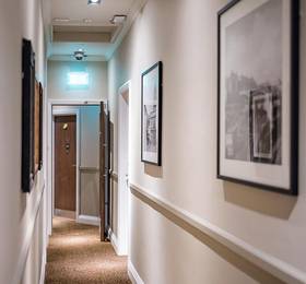 Туры в Innkeeper's Lodge Edinburgh, Corstorphine  в Великобритании