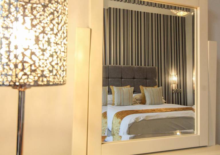 The Scarborough Travel and Holiday Lodge