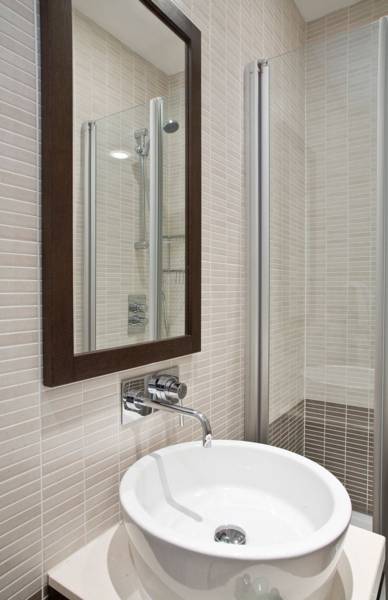 Dreamhouse Apartments Glasgow West End 4*