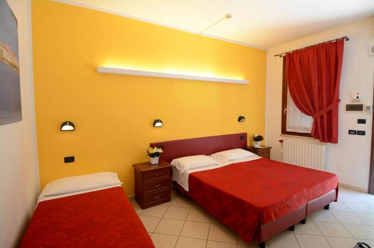 Abc Comfort Hotel Mantova City Centre 