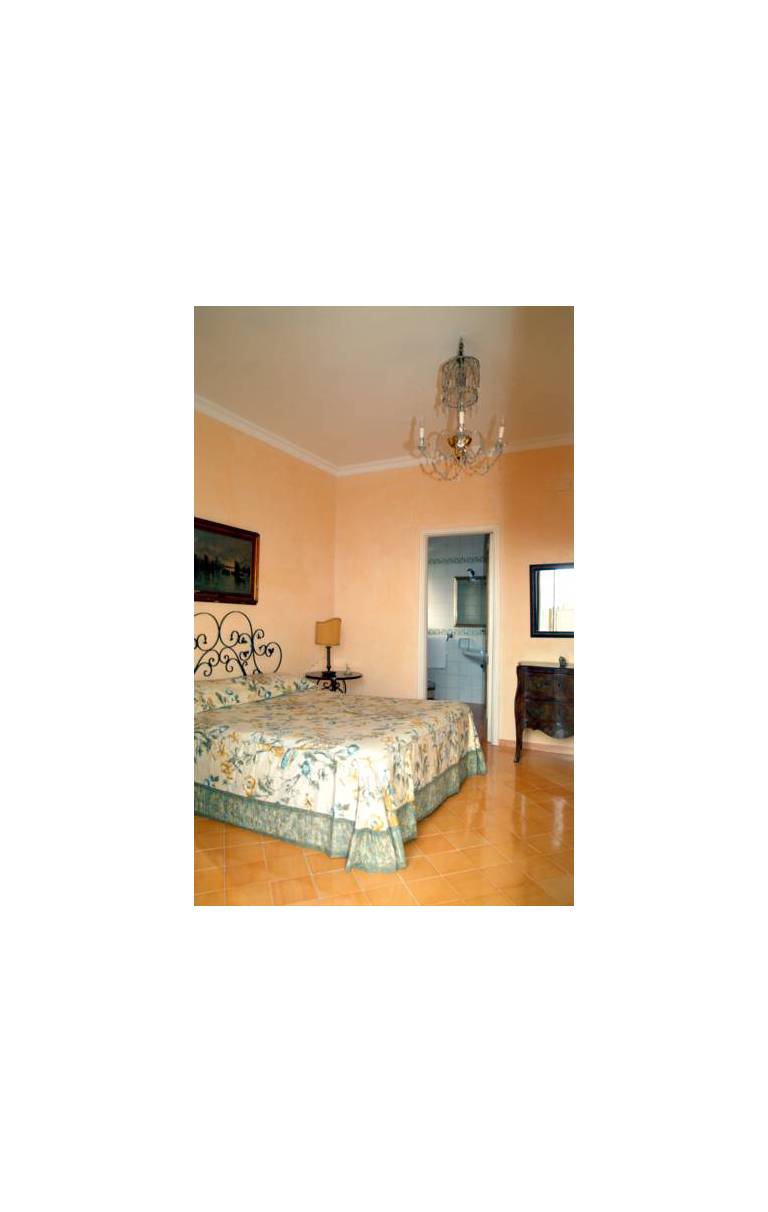 Bed and Breakfast Riviera di Chiaia 