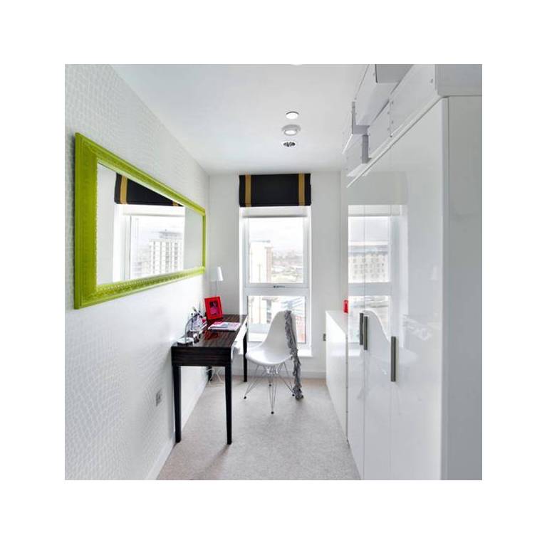 TheHeart Apartments, Salford Quays 