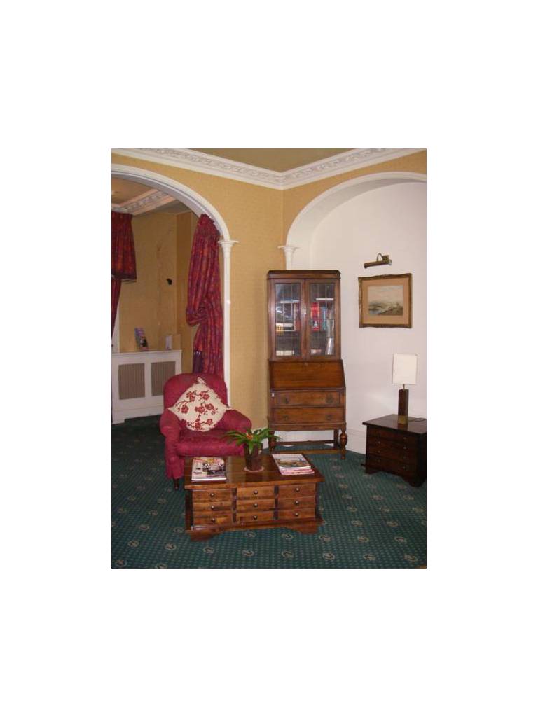 Knavesmire Manor Hotel and Leisure 