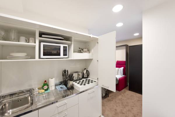 Go Native Regent's Park Apartments 