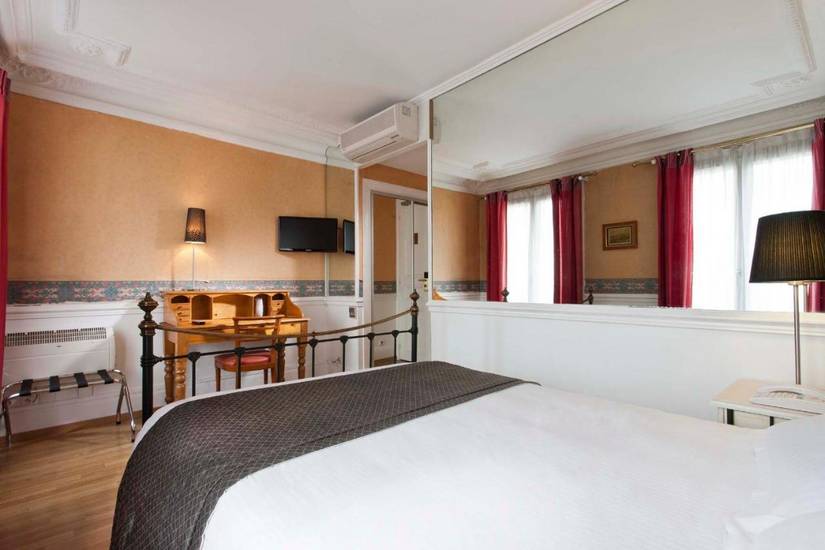 Hotel Claude Bernard Saint-Germain  3* Франция, Париж