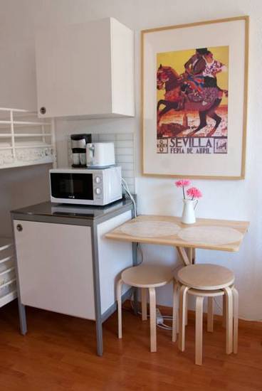 Bed and Beach Barcelona Guesthouse Испания, Барселона