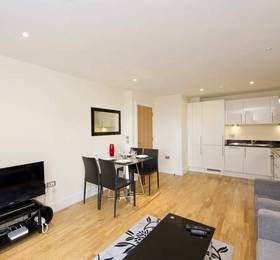 Туры в Go Native Canary Wharf Apartments  в Великобритании