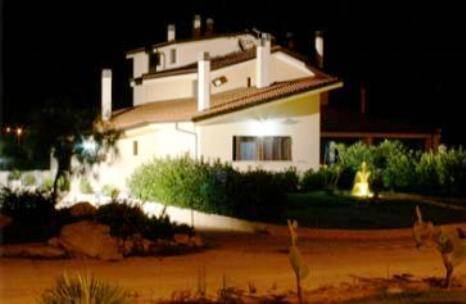 Bed Breakfast Giardini Di Marzo Италия, Лечче