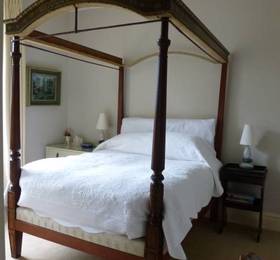 Overtown Manor Bed and Breakfast  в Суиндоне