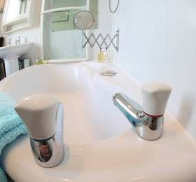Sunny Mount Bed And Breakfast  в Ноттингеме