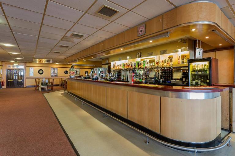 Britannia Grand Burstin Hotel 