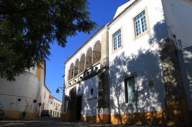 Albergaria Solar de Monfalim 