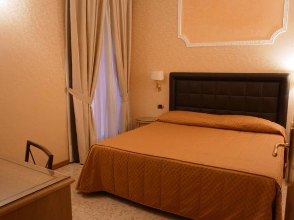 Dependance Hotel Dei Consoli 3* Италия, Рим