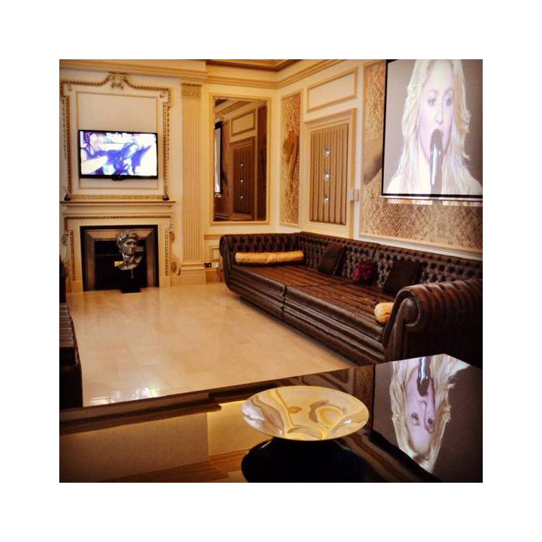 Signature Living Bold Street 