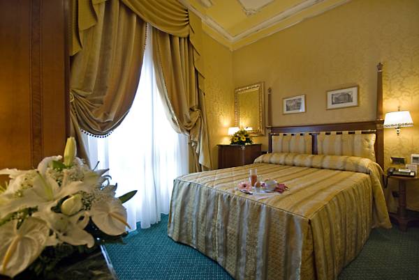 Hotel Manfredi Suite in Rome 3*