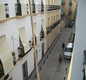 Sevilla's Center Apartments  в Севилье