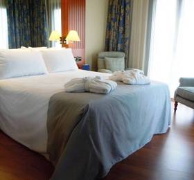 Tryp Sevilla Macarena Hotel  в Севилье