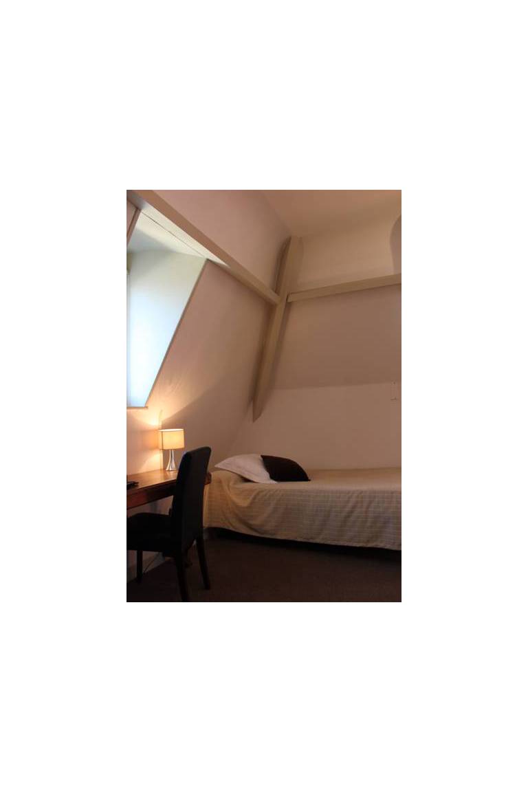 Le Castel, Noble Guesthouse 