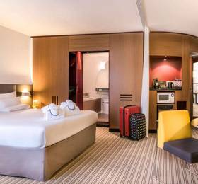 Suite Novotel Cannes Centre  в Каннах