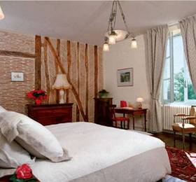 Туры в Chateau Les Farcies du Pech в Франции
