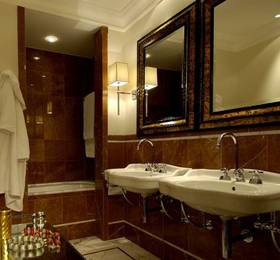 Туры в Art Hotel Corona d'Oro 1890  в Италии