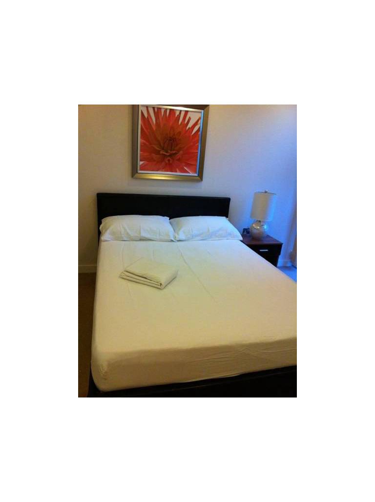 Canary Riverside Residences 