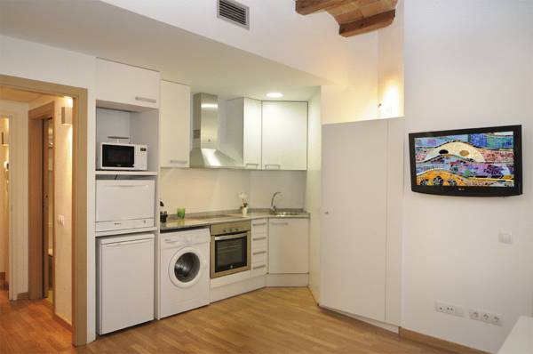Apart-Suites Hostemplo