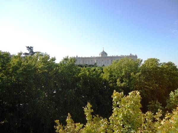 WooTravelling Plaza de Oriente HOMTELS