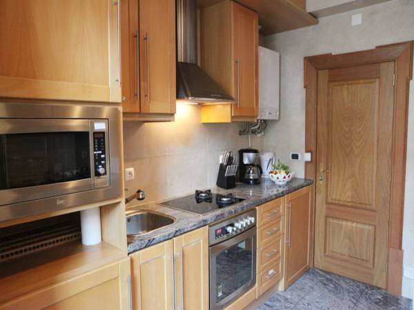 Traveling To Lisbon Castelo Apartments Португалия, Лиссабон