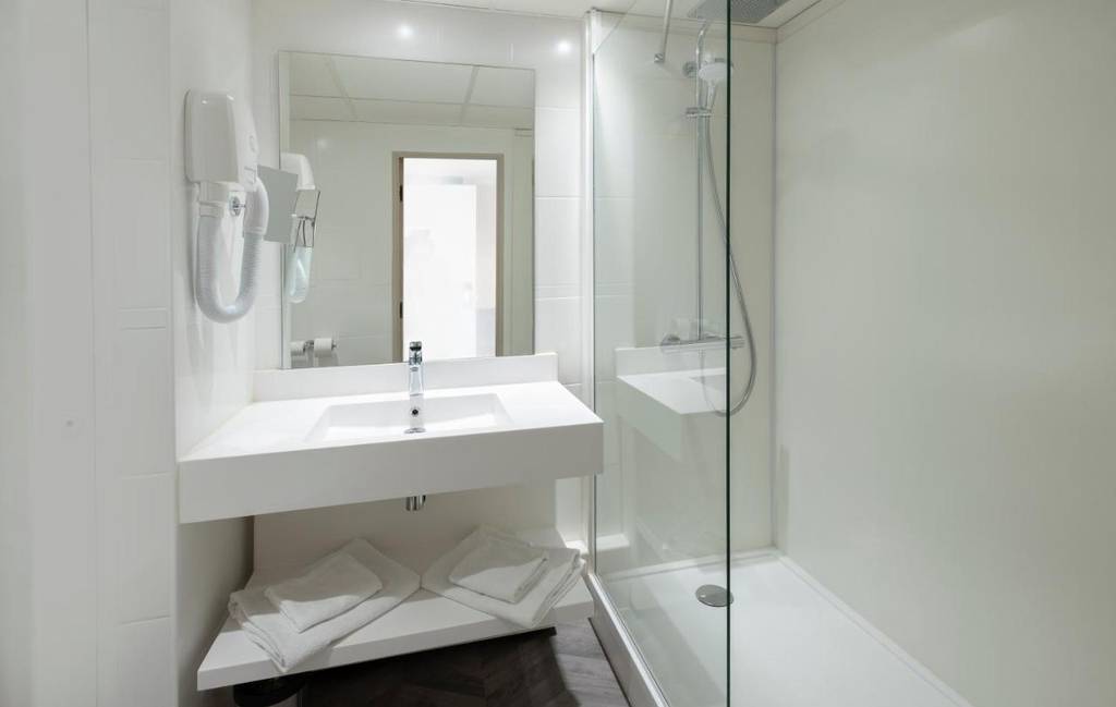 Mercure Rouen Centre Champ-de-Mars 4*