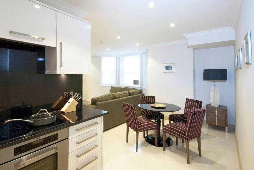 Claverley Court Apartments  5* Великобритания, Лондон