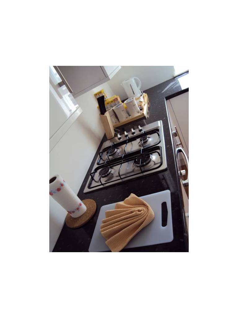 London Serviced Aparthotel 