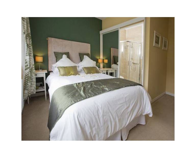 Elagh View Bed & Breakfast 