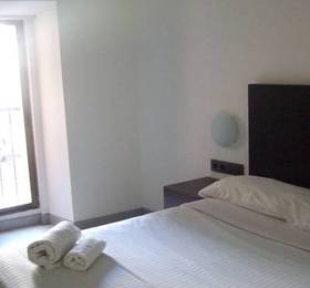 Туры в Apartamentos KM1 La Latina  в Испании