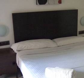 Apartamentos KM1 La Latina  в Мадриде