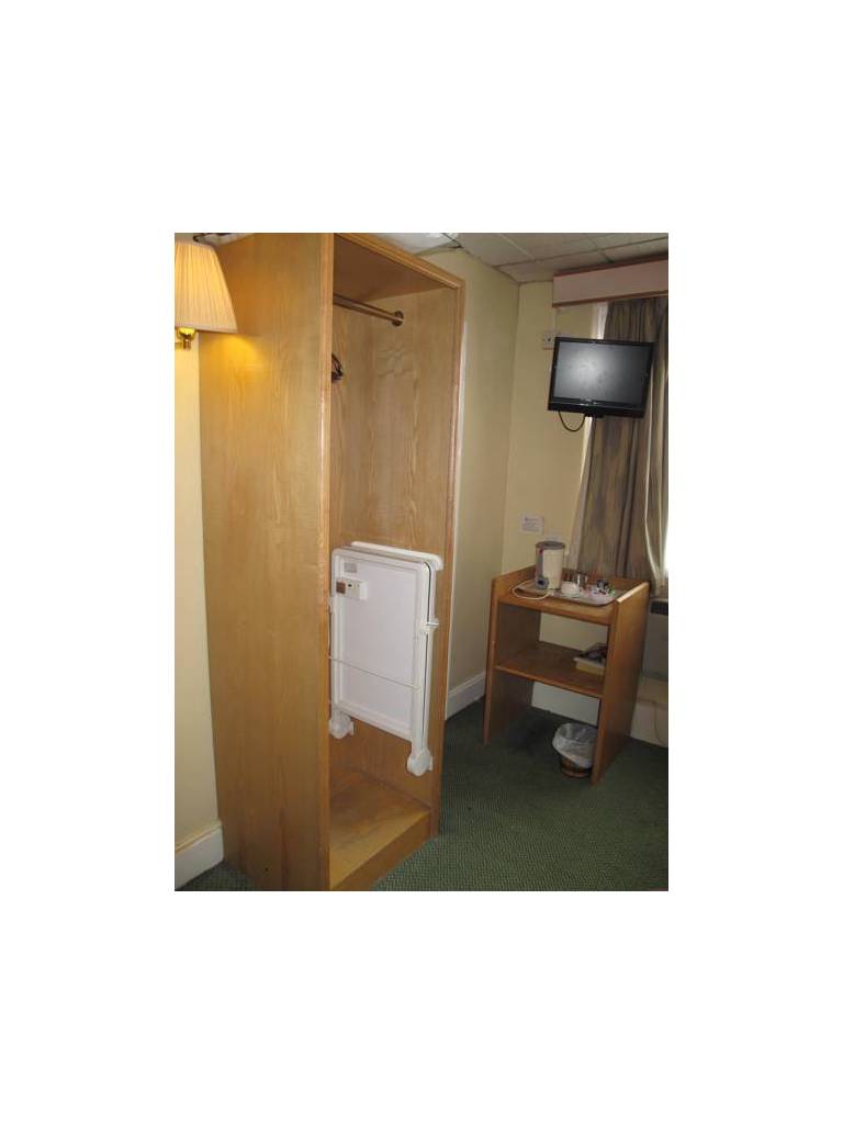 Cardiff Sandringham Hotel 