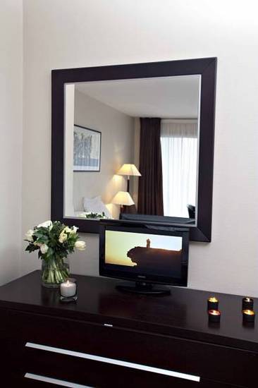 Aparthotel Adagio Access Paris Tour Eiffel St Charles Франция, Париж