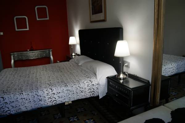 Tripledos Bed Breakfast Испания, Барселона