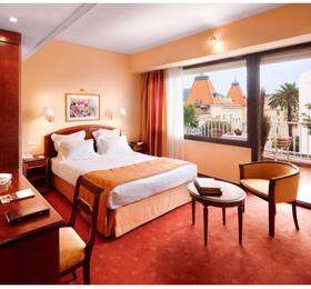 Splendid Hotel & Spa Nice  в Ницце