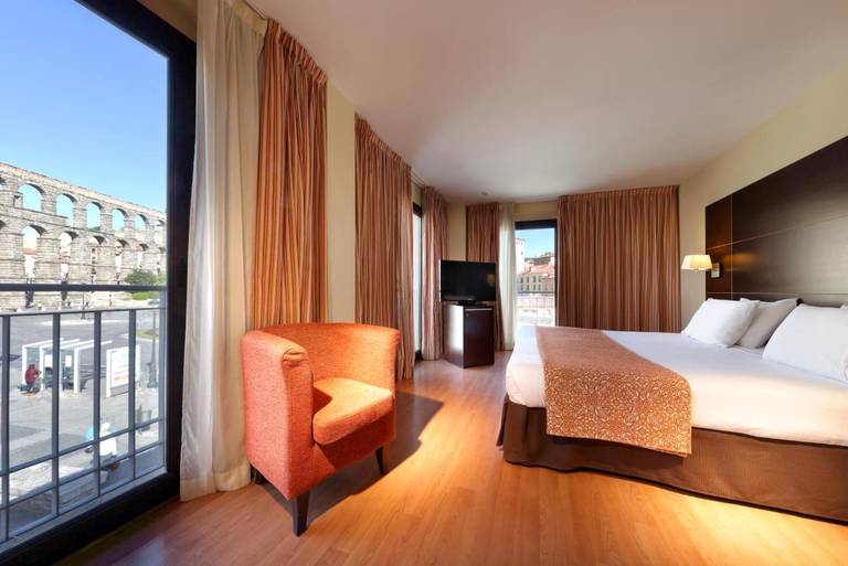 Eurostars Plaza Acueducto 