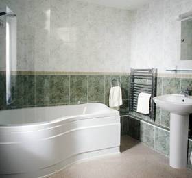 Ebury Serviced Apartments  в Кентербери