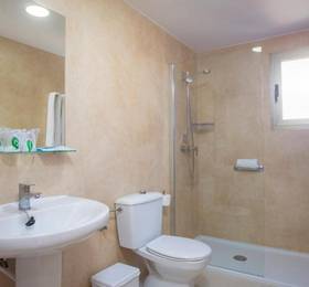 Apartamentos Levante Club  в Бенидорме