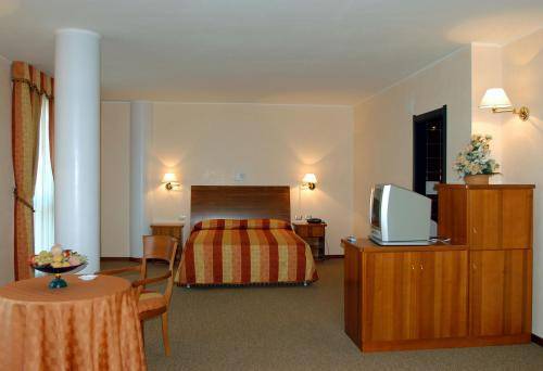 Hotel Gentile Da Fabriano 4* Италия, Фабриано
