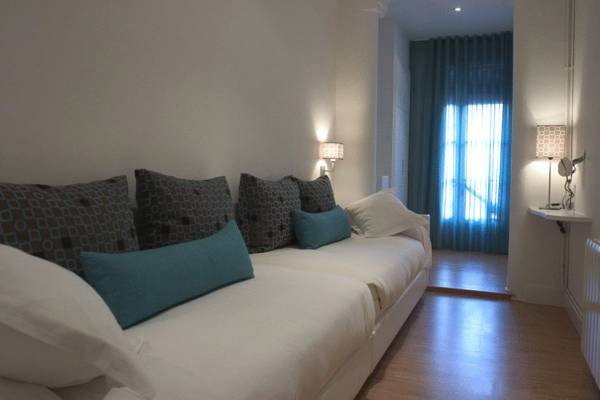 Hostal Goya 2*