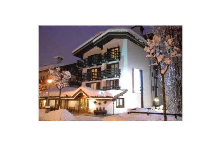 Hotel Les Jumeaux Courmayeur