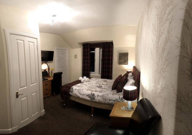 Carisbrooke Guest House 