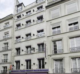 Bac Saint-Germain в Париже